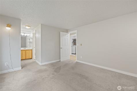 19855 25th Avenue NE Shoreline WA 98155