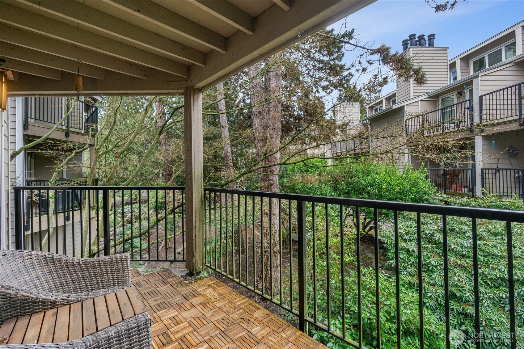 19855 25th Avenue NE Shoreline WA 98155