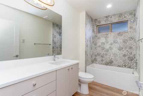 2607 NW 64th Street Seattle WA 98107