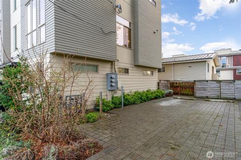 2607 NW 64th Street Seattle WA 98107