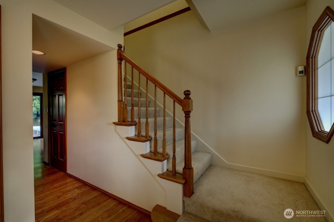 17218 SE 46th Place Bellevue WA 98006