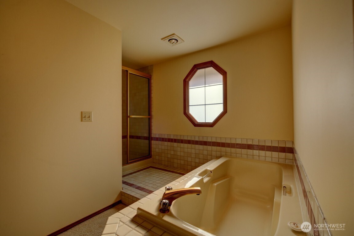 17218 SE 46th Place Bellevue WA 98006