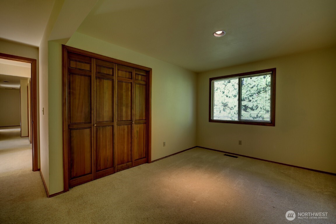 17218 SE 46th Place Bellevue WA 98006