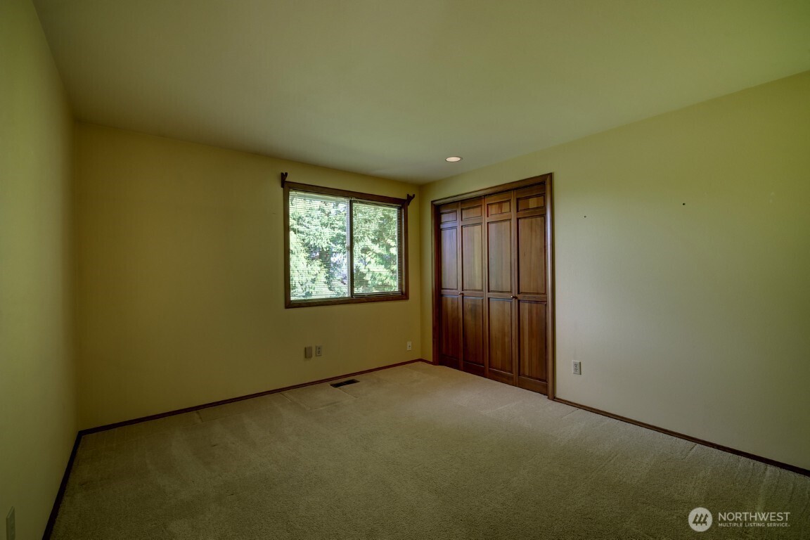 17218 SE 46th Place Bellevue WA 98006