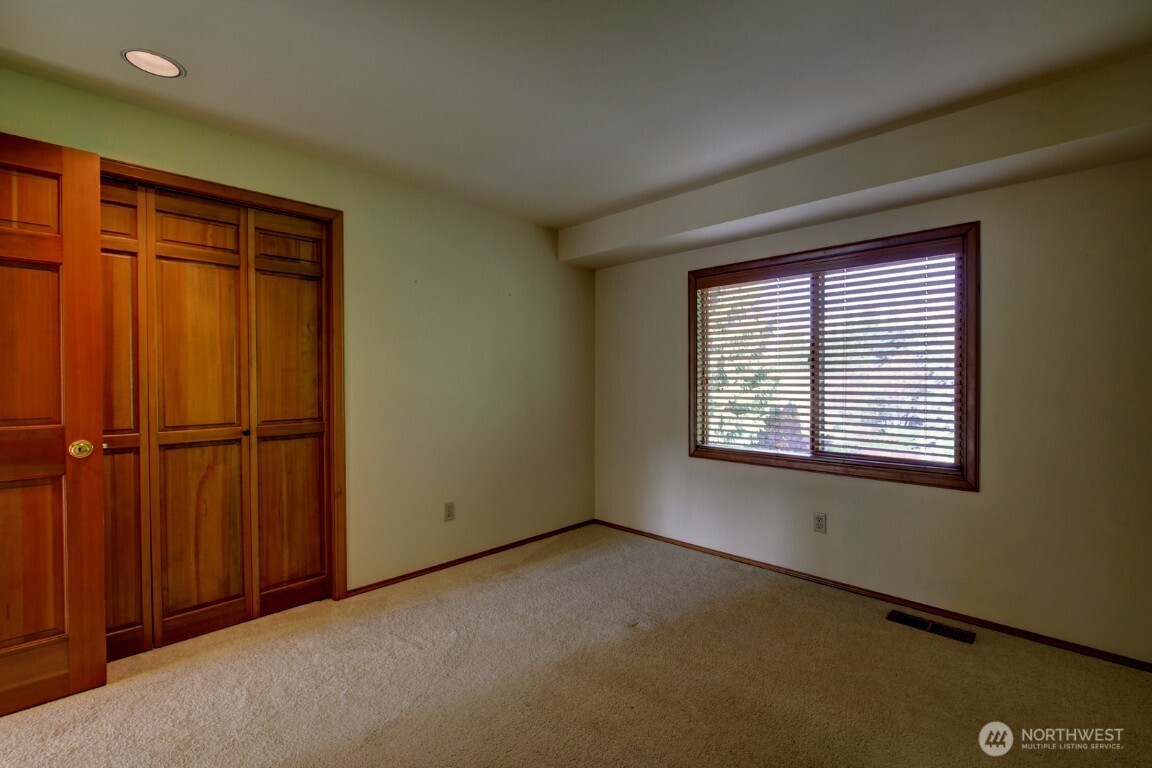 17218 SE 46th Place Bellevue WA 98006