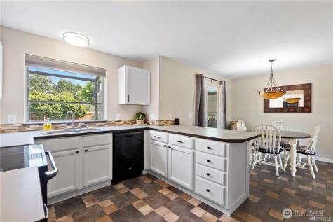15715 42nd Avenue Ct E Tacoma WA 98446