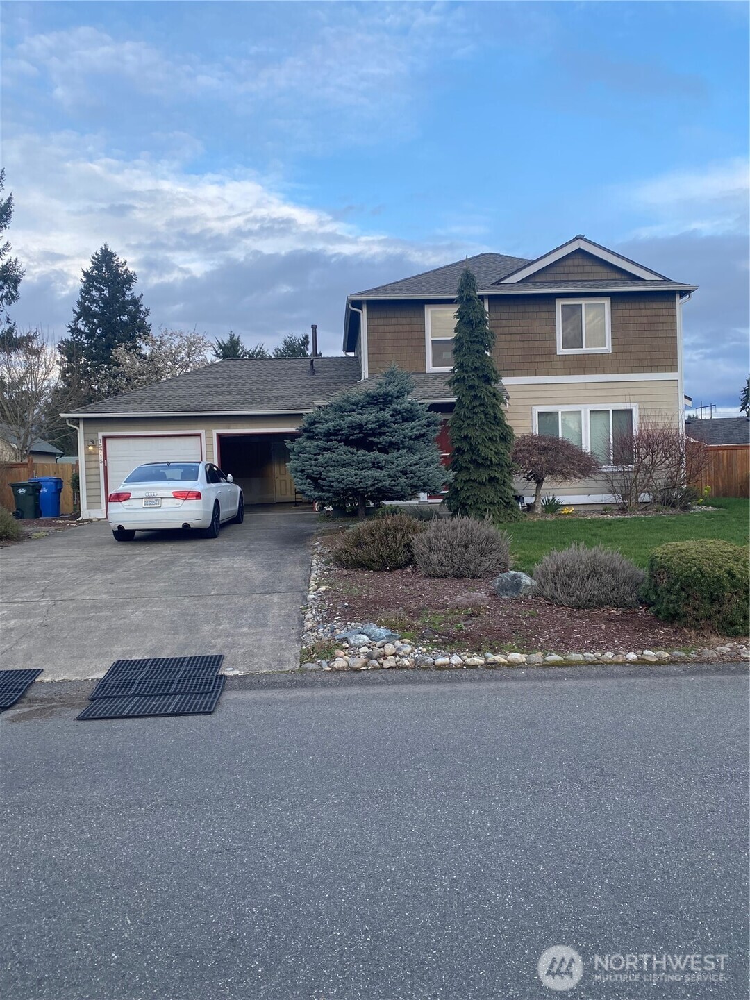 15715 42nd Avenue Ct E Tacoma WA 98446