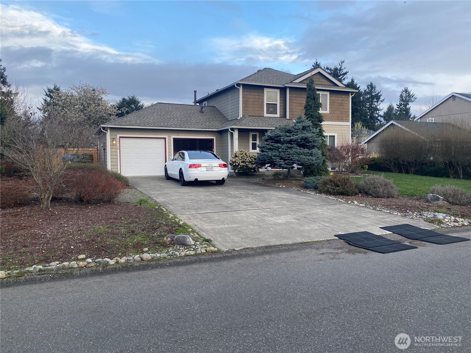 15715 42nd Avenue Ct E Tacoma WA 98446