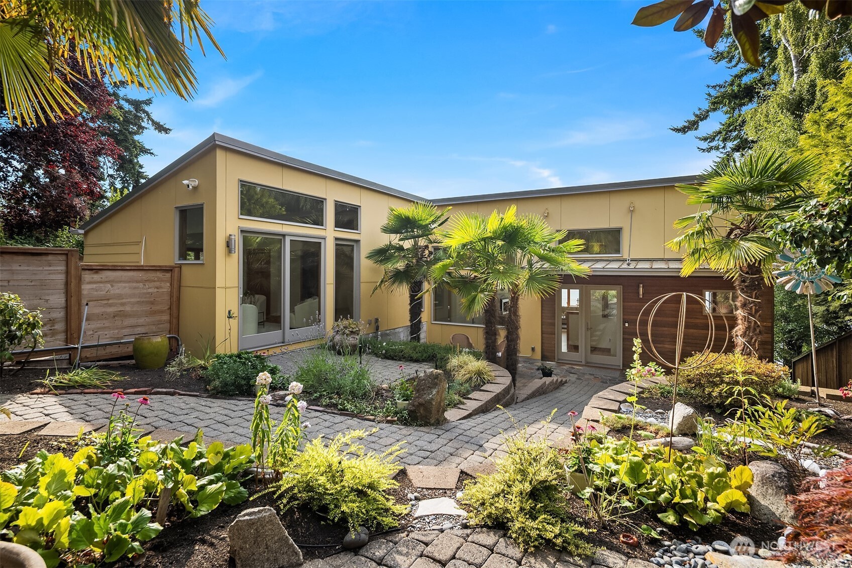 16947 Maplewild Avenue SW Burien WA 98166