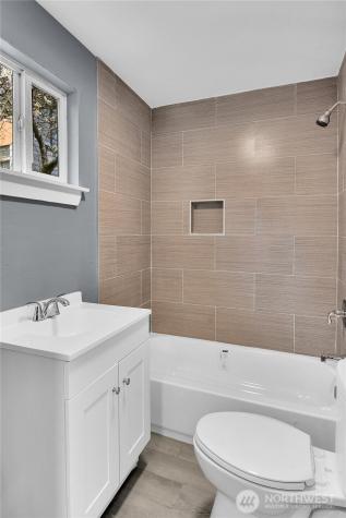 324 26th Avenue S Seattle WA 98144