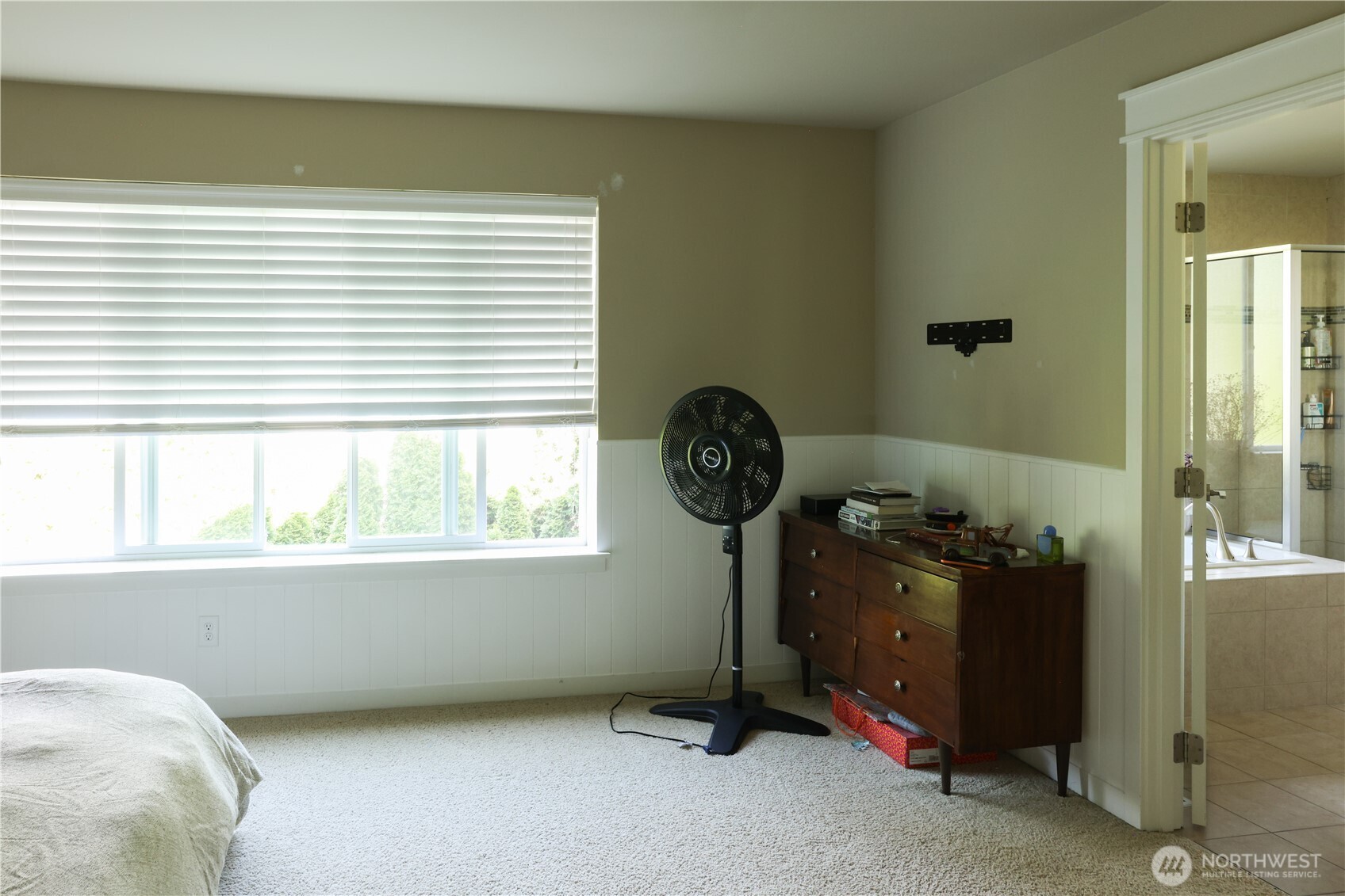 20709 1st Avenue W Lynnwood WA 98036