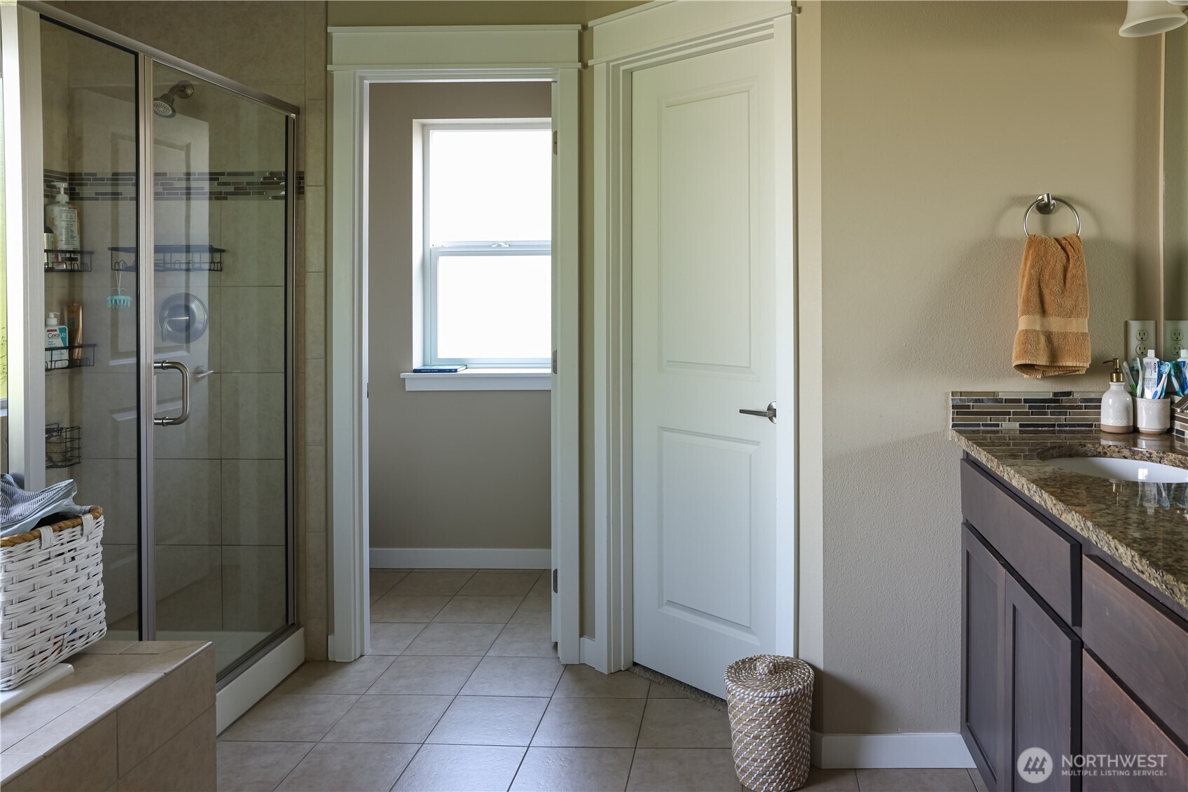 20709 1st Avenue W Lynnwood WA 98036