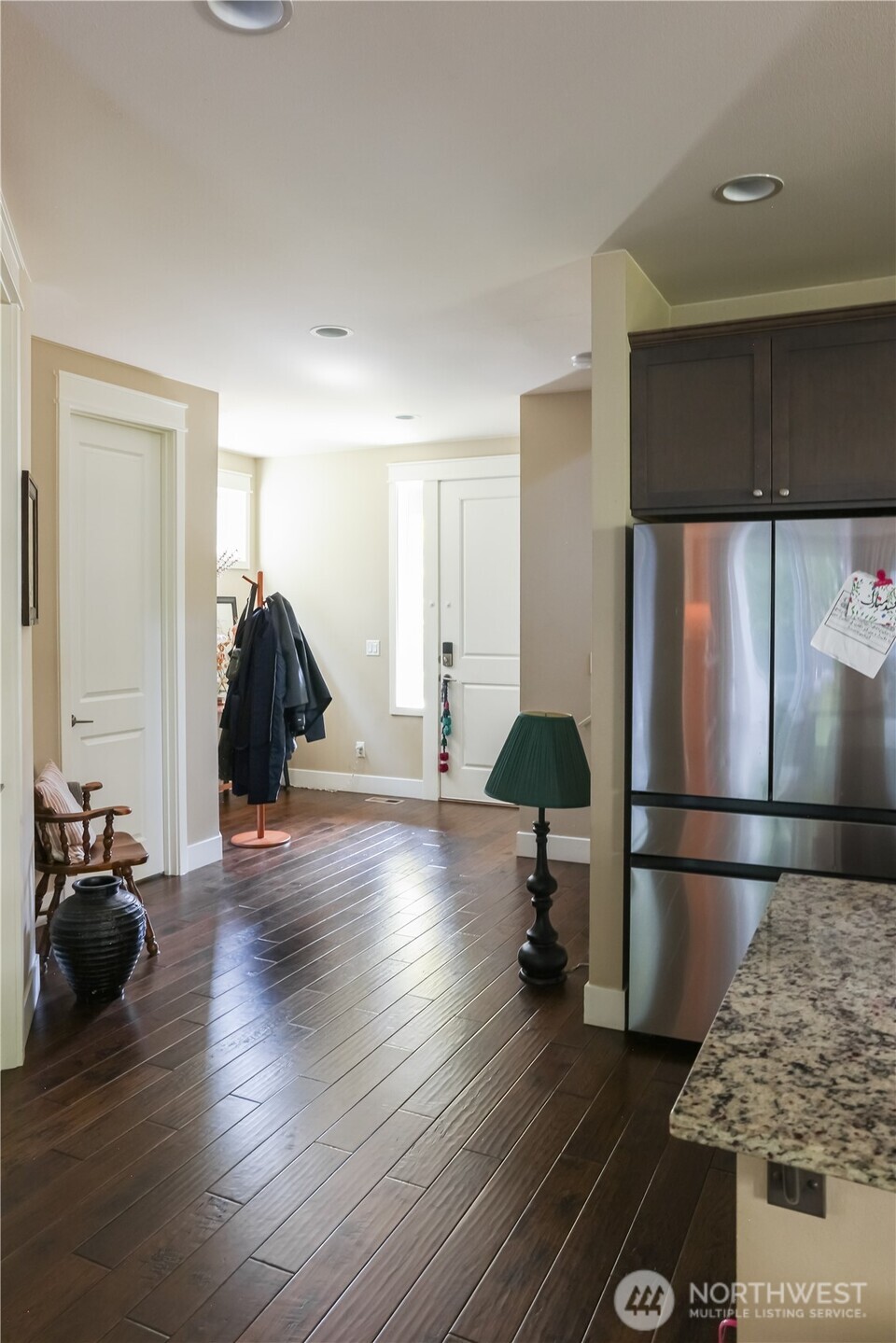 20709 1st Avenue W Lynnwood WA 98036