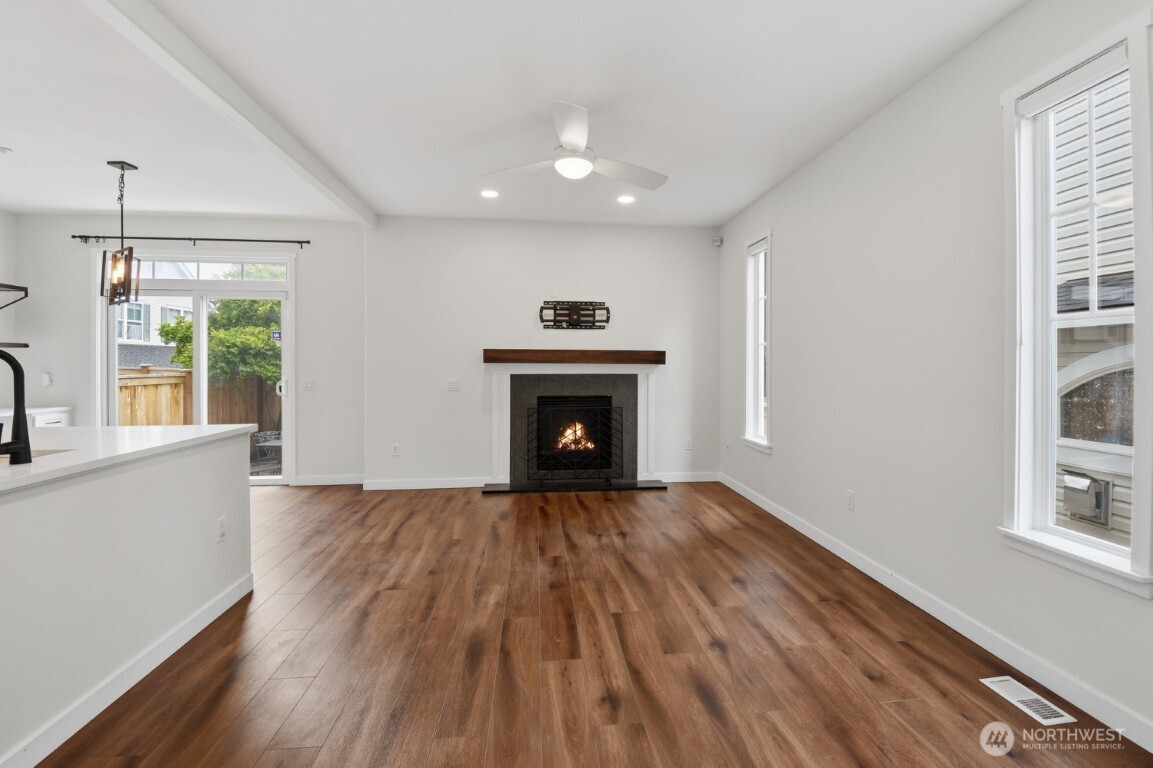 16529 48th Avenue W Edmonds WA 98026