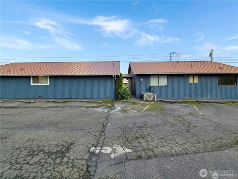 31775 Sr 20 Oak Harbor WA 98277