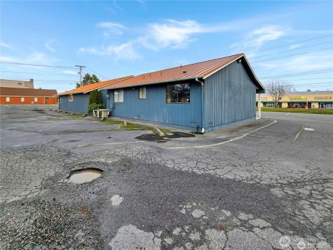 31775 Sr 20 Oak Harbor WA 98277