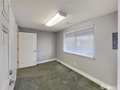 31775 Sr 20 Oak Harbor WA 98277