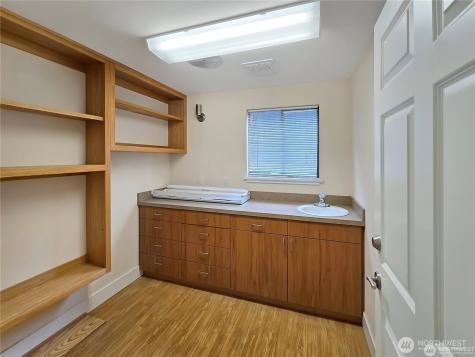 31775 Sr 20 Oak Harbor WA 98277