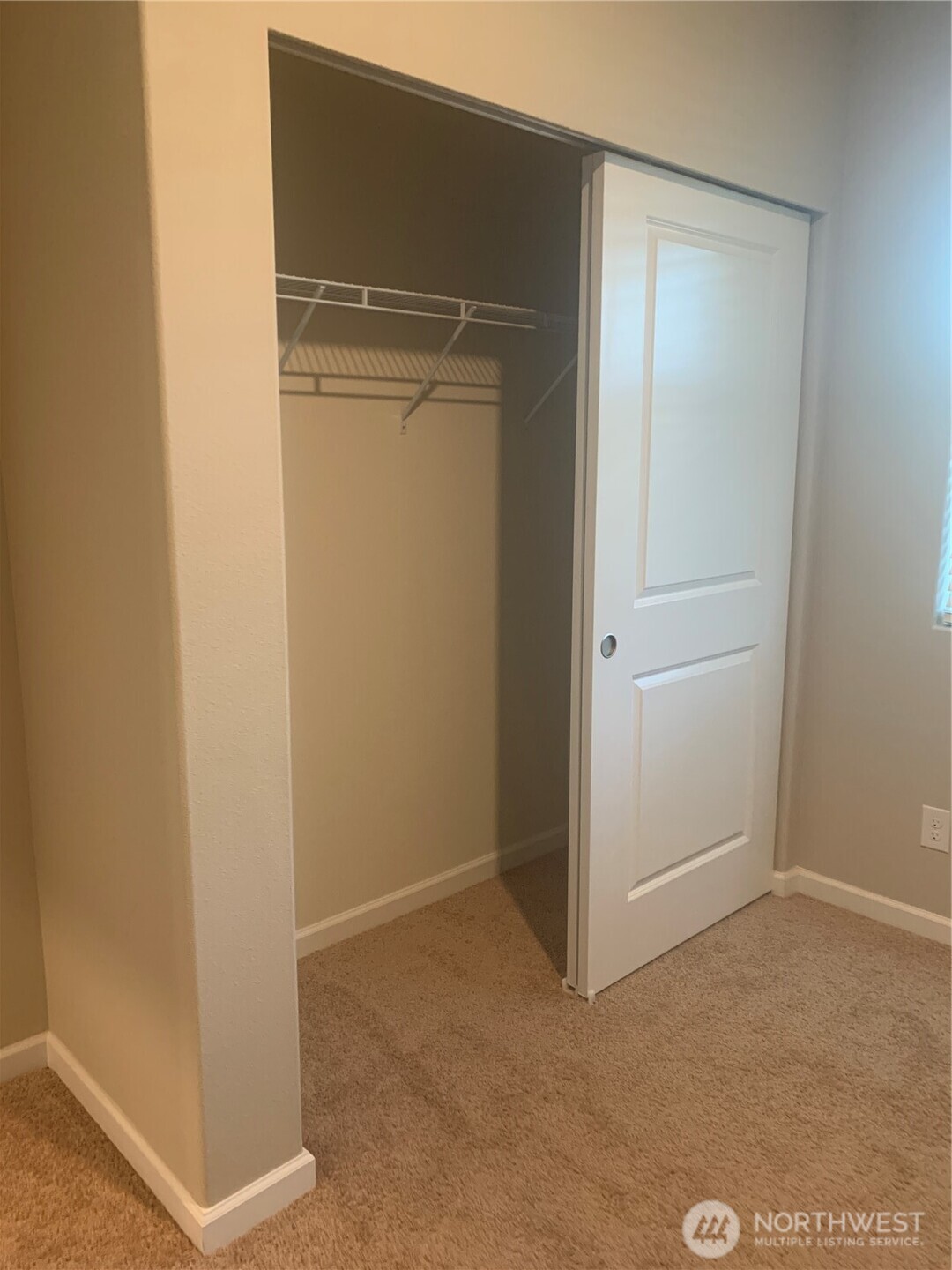 601 Deusen Lane N Enumclaw WA 98022