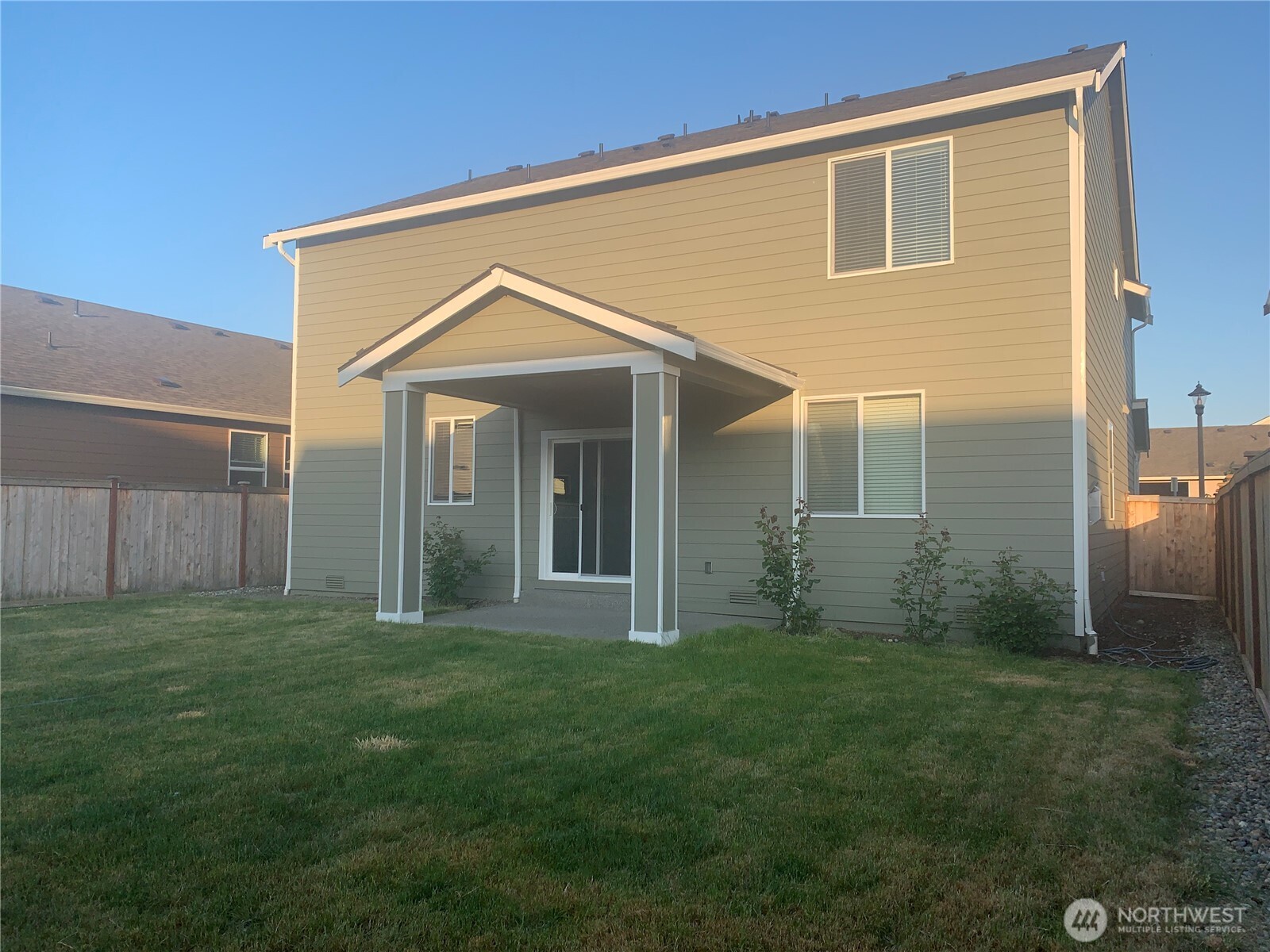 601 Deusen Lane N Enumclaw WA 98022