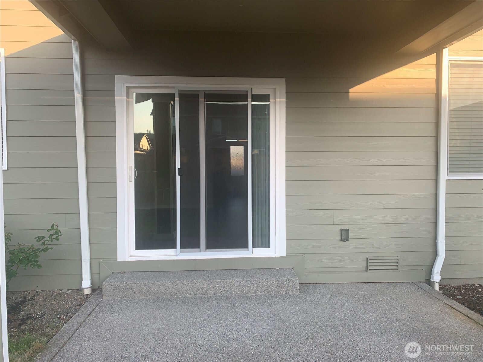 601 Deusen Lane N Enumclaw WA 98022