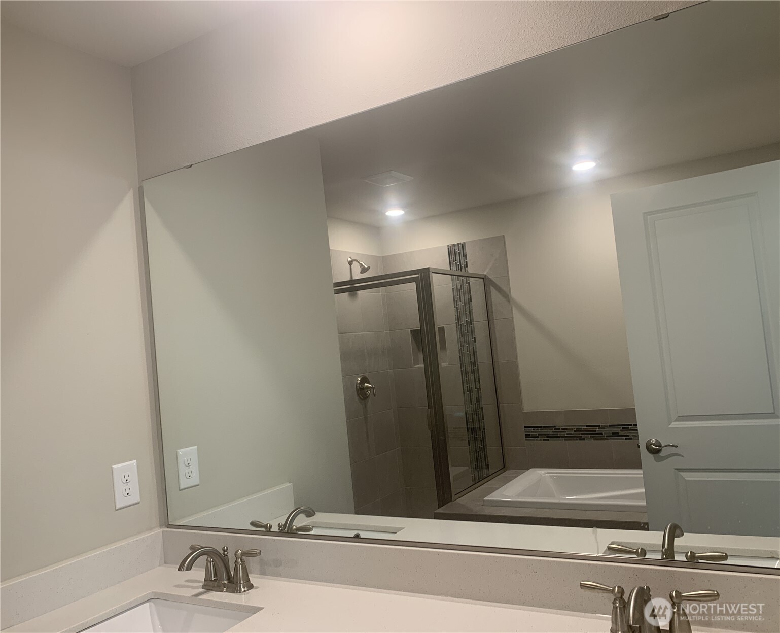 601 Deusen Lane N Enumclaw WA 98022