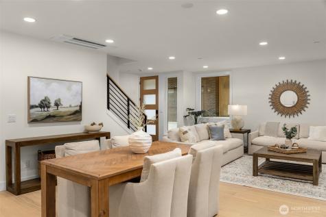 8237 122nd Avenue NE Kirkland WA 98033