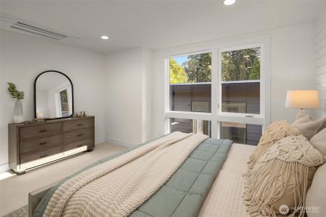 8237 122nd Avenue NE Kirkland WA 98033