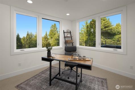 8237 122nd Avenue NE Kirkland WA 98033