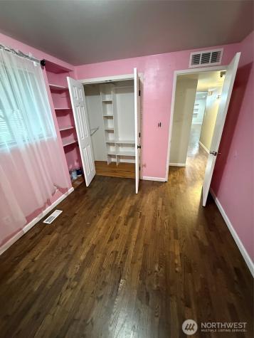 2412 SW 331st Street Federal Way WA 98023