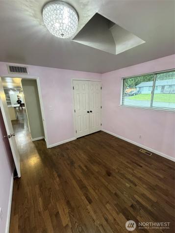 2412 SW 331st Street Federal Way WA 98023
