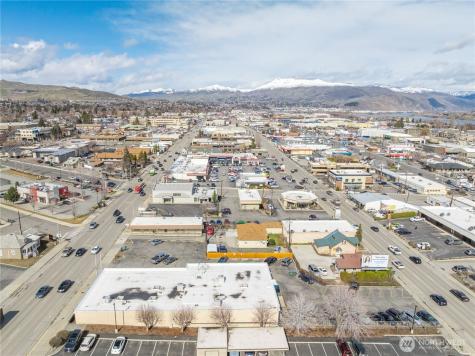 325 N Chelan Avenue Wenatchee WA 98801