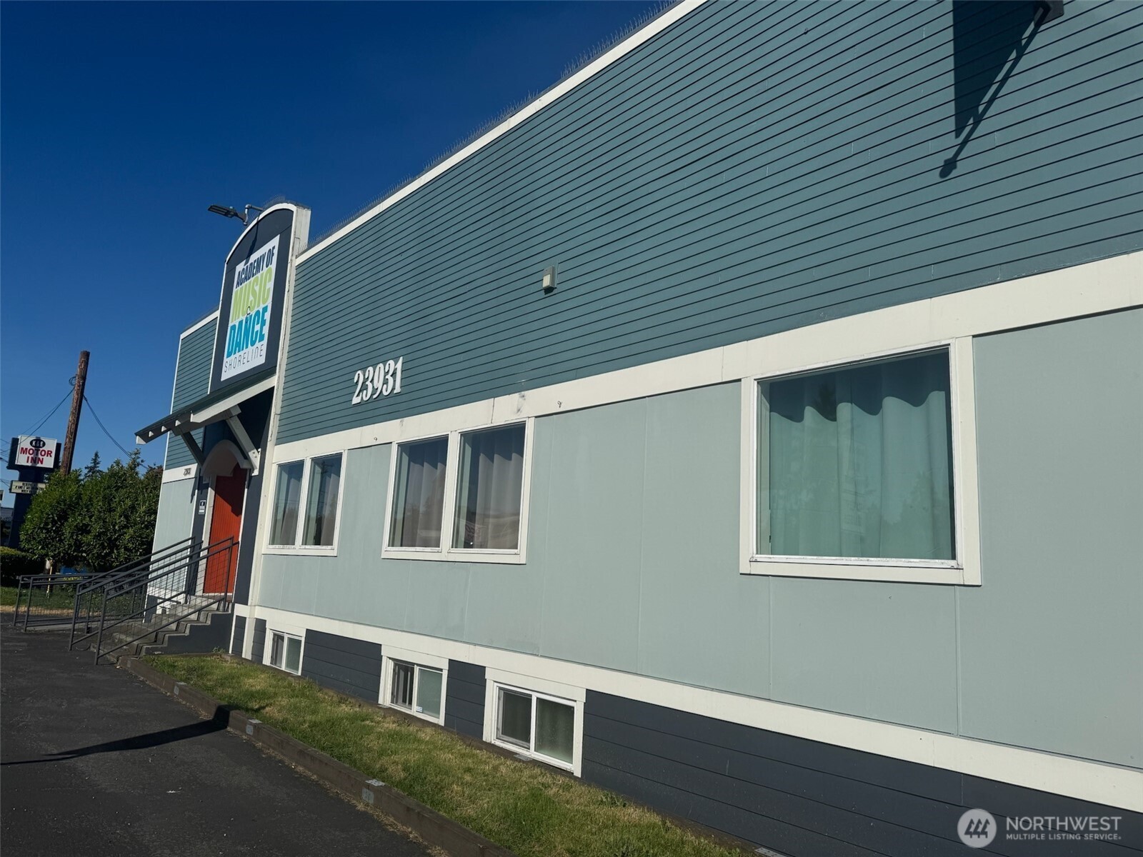 23931 Highway 99 Edmonds WA 98026