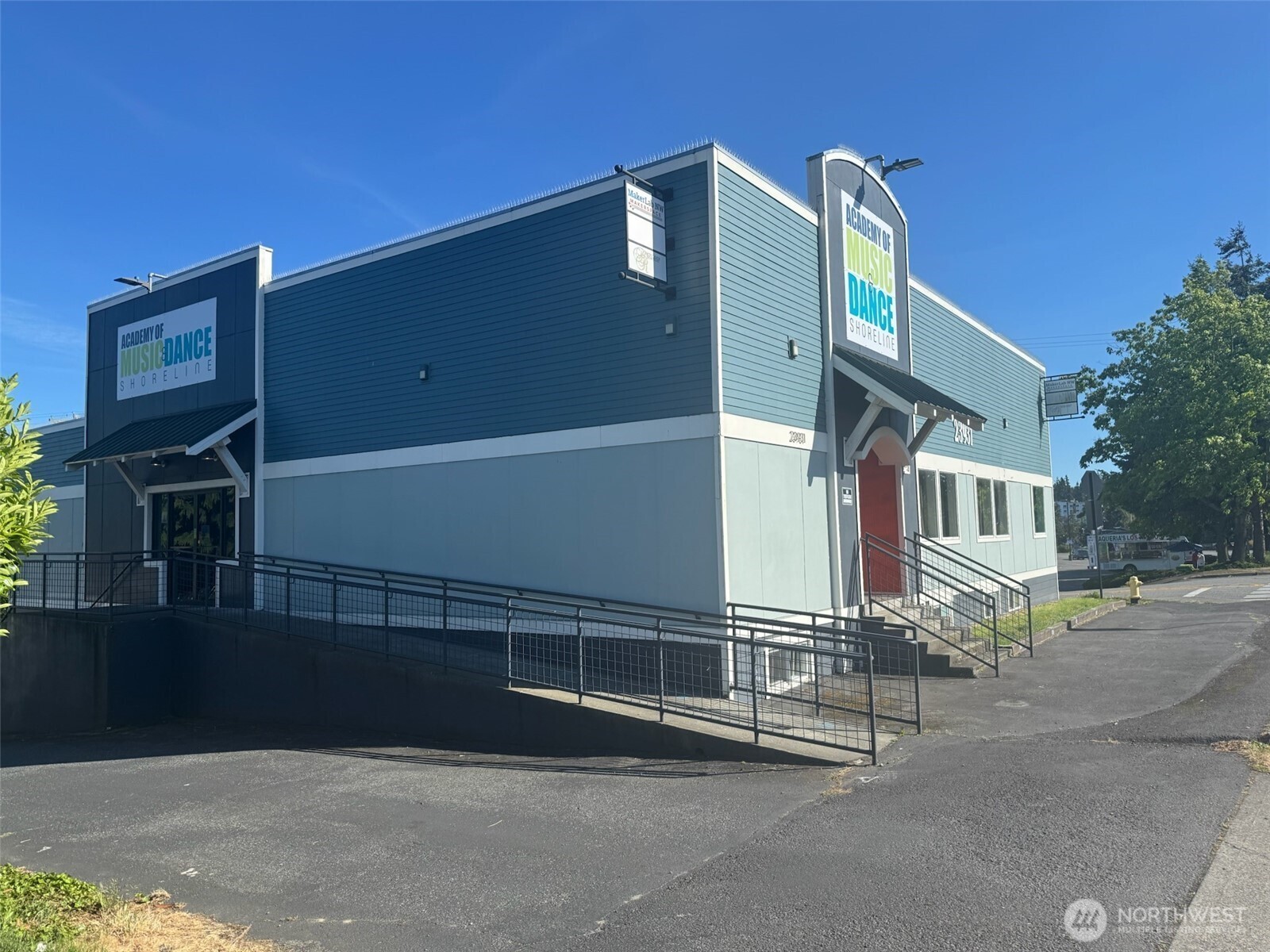 23931 Highway 99 Edmonds WA 98026