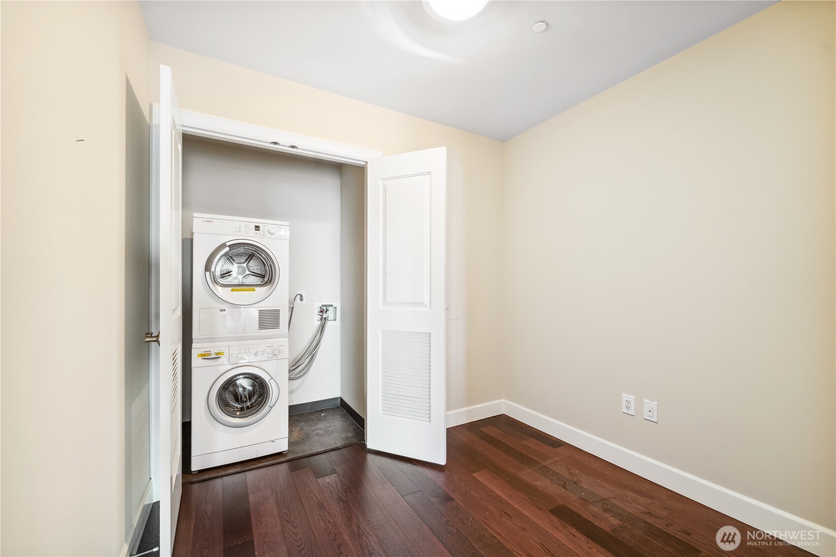 1920 4th Avenue Seattle WA 98101
