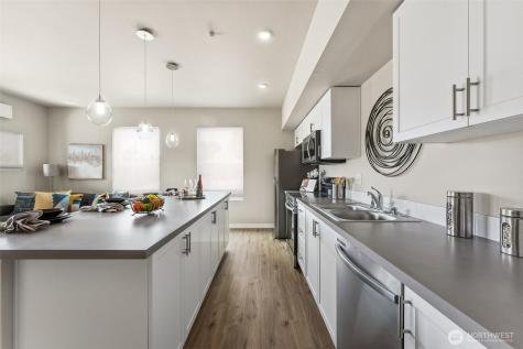 22275 Dauntless Drive NW Poulsbo WA 98370