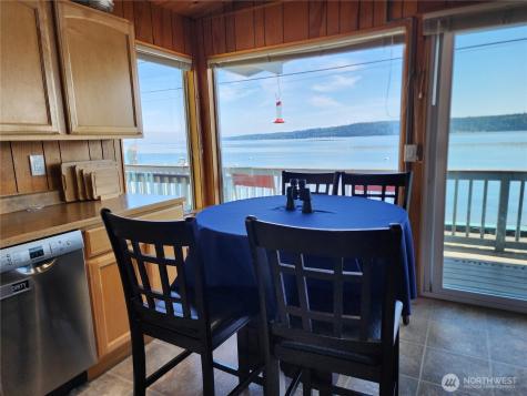 3202 Shoreline Drive Camano Island WA 98282