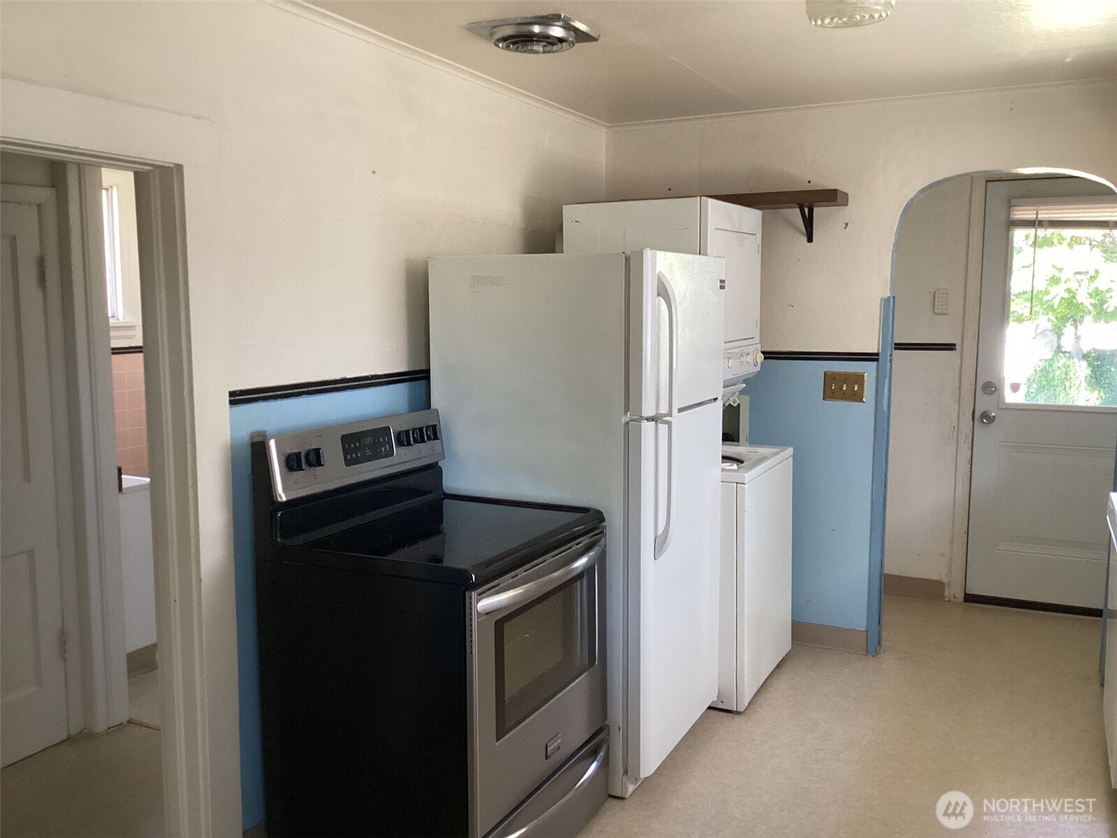 2219 Rockefeller Avenue Everett WA 98201