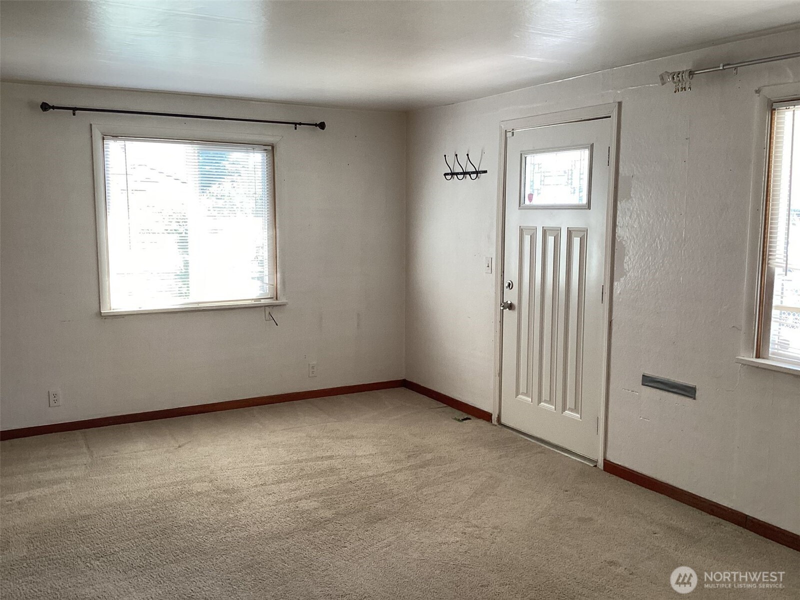 2219 Rockefeller Avenue Everett WA 98201