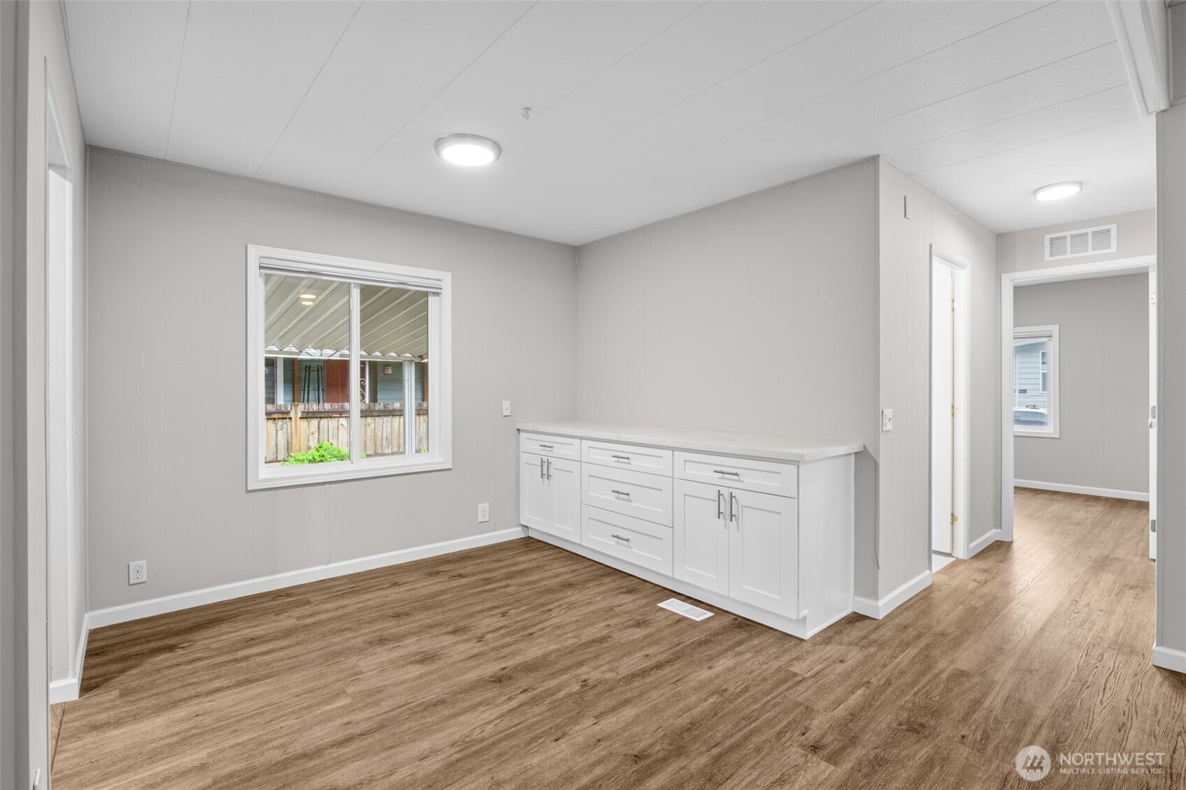 19604 129th Avenue NE Bothell WA 98011