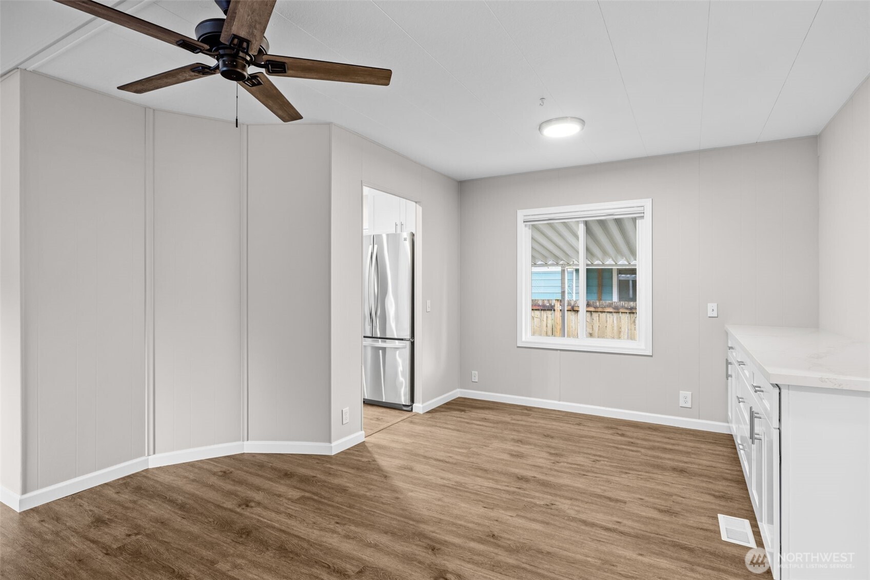 19604 129th Avenue NE Bothell WA 98011