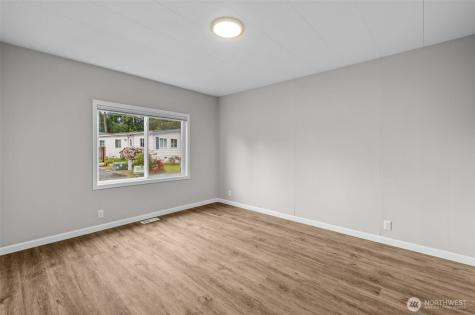 19604 129th Avenue NE Bothell WA 98011