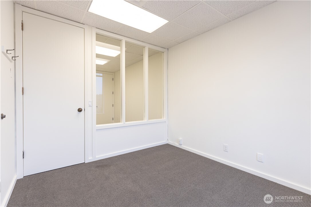755 Winslow Way E Bainbridge Island WA 98110