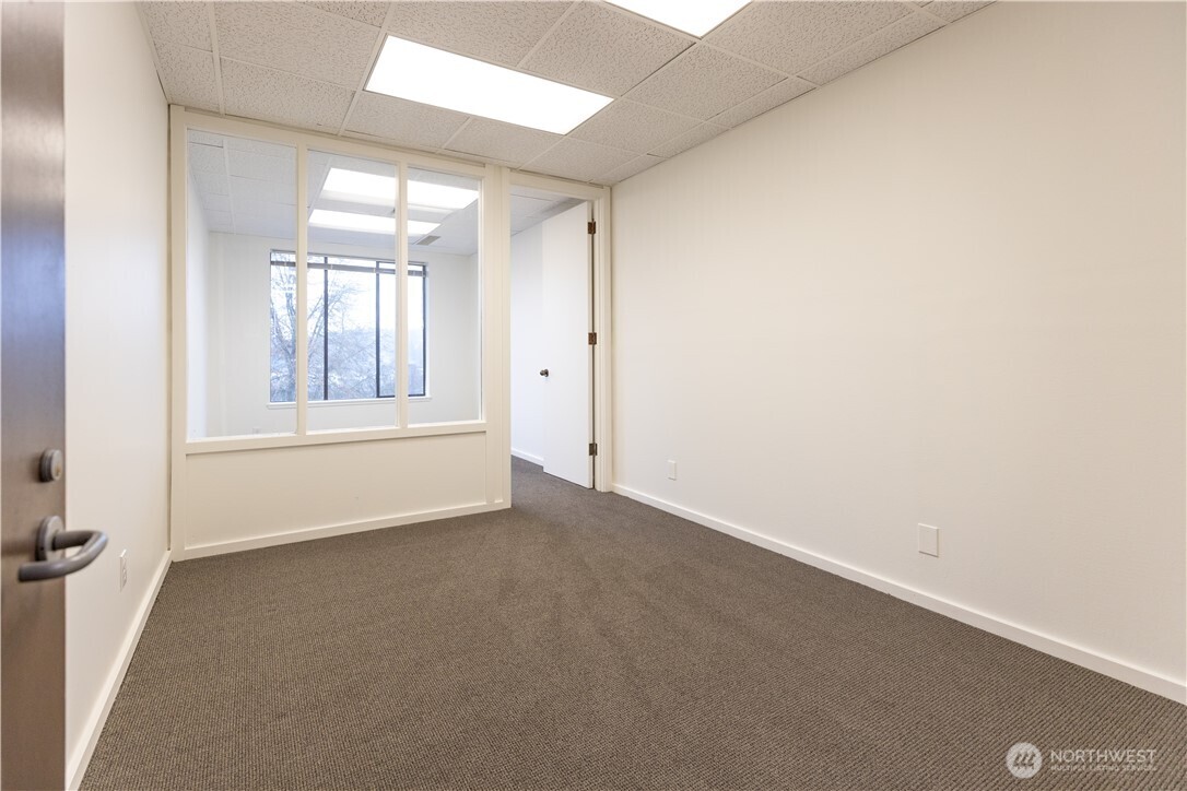 755 Winslow Way E Bainbridge Island WA 98110
