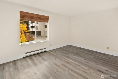7323 Sandpoint Way NE Seattle WA 98115