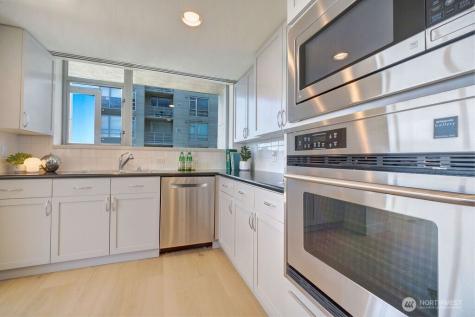 2929 1st Avenue Seattle WA 98121