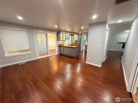 27840 25th Drive S Federal Way WA 98003