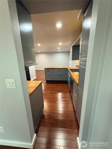 27840 25th Drive S Federal Way WA 98003