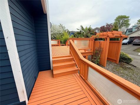 27840 25th Drive S Federal Way WA 98003