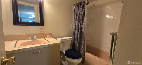 2500 81st Avenue SE Mercer Island WA 98040
